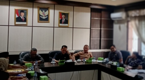 Komisi I DPRD Tebo menggelar RDP Klarifikasi Laporan Warga Tuo Sumay