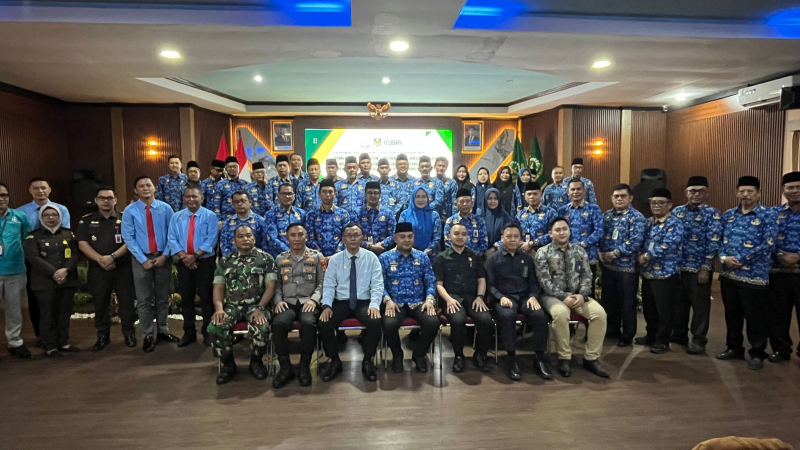 Ketua DPRD Tebo saat Menghadiri Acara Penandatanganan Nota Kesepahaman dengan Kejaksaan Negeri Tebo